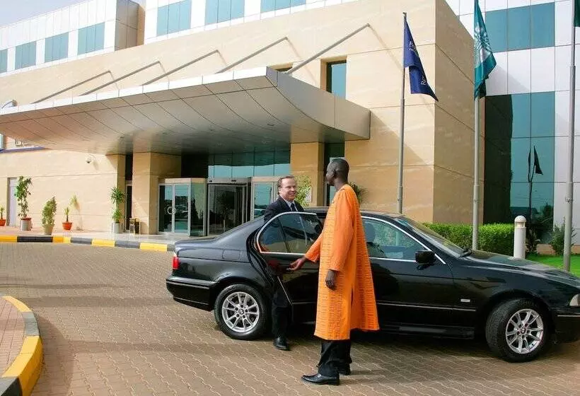 هتل Kin Plaza Arjaan By Rotana