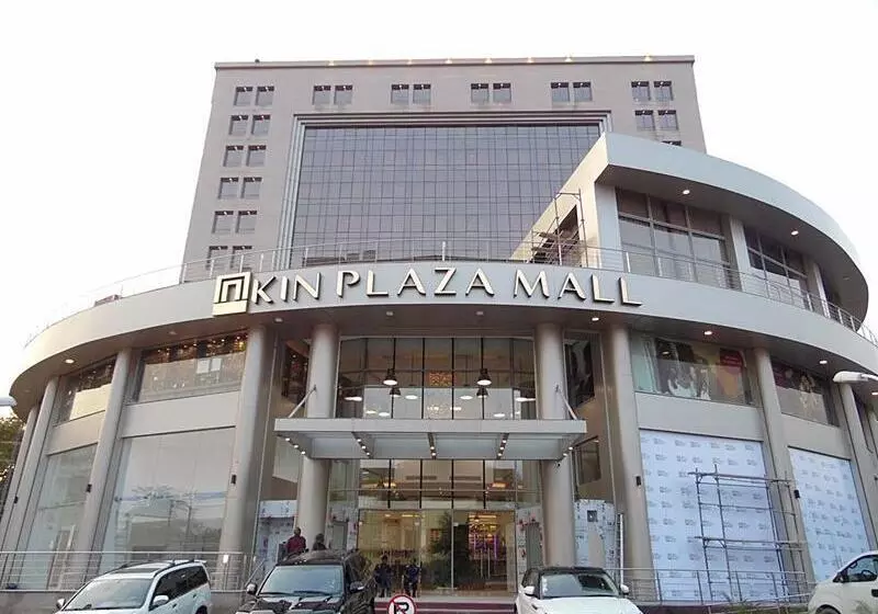 هتل Kin Plaza Arjaan By Rotana