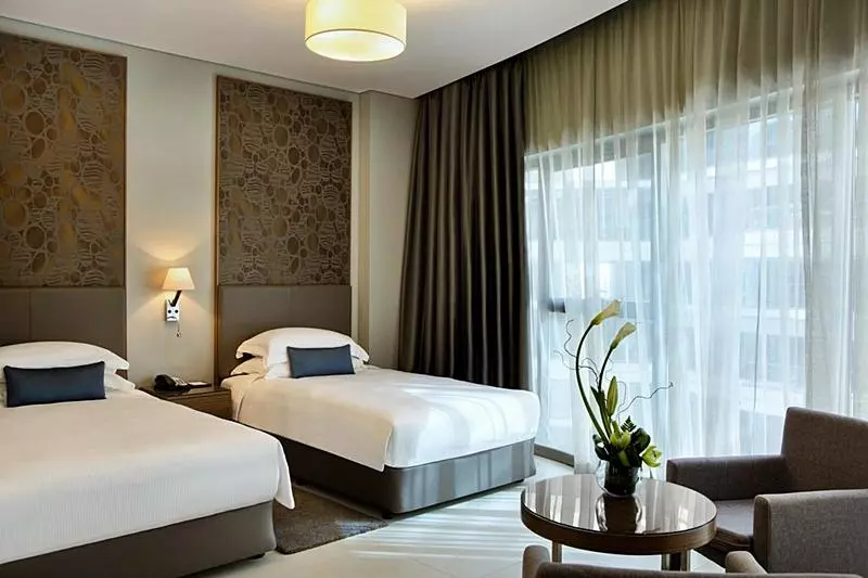 هتل Kin Plaza Arjaan By Rotana