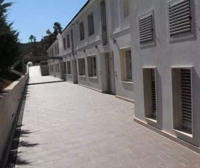 هتل Mon Reve Resort
