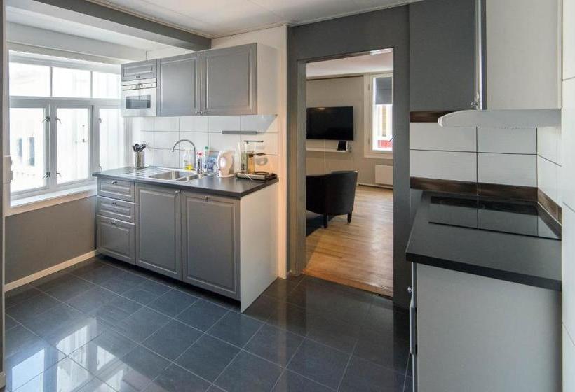 호텔 Pensjonat Jarlen