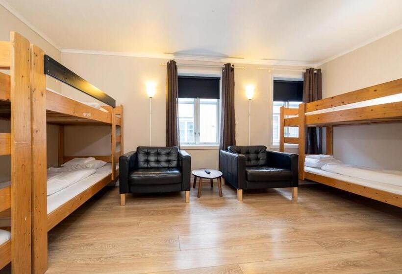 호텔 Pensjonat Jarlen