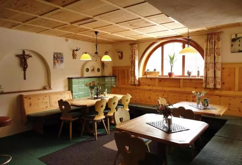 Hotelli Gasthof Rieder Stubn