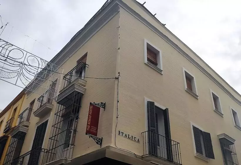 The Nomad Hostel&pension