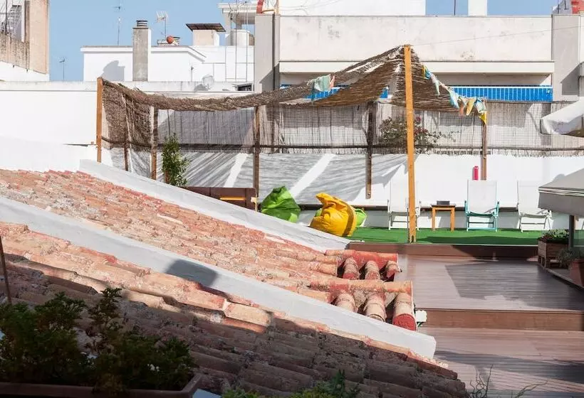 The Nomad Hostel&pension