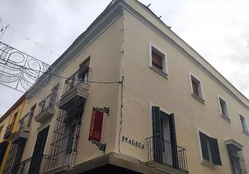 The Nomad Hostel&pension