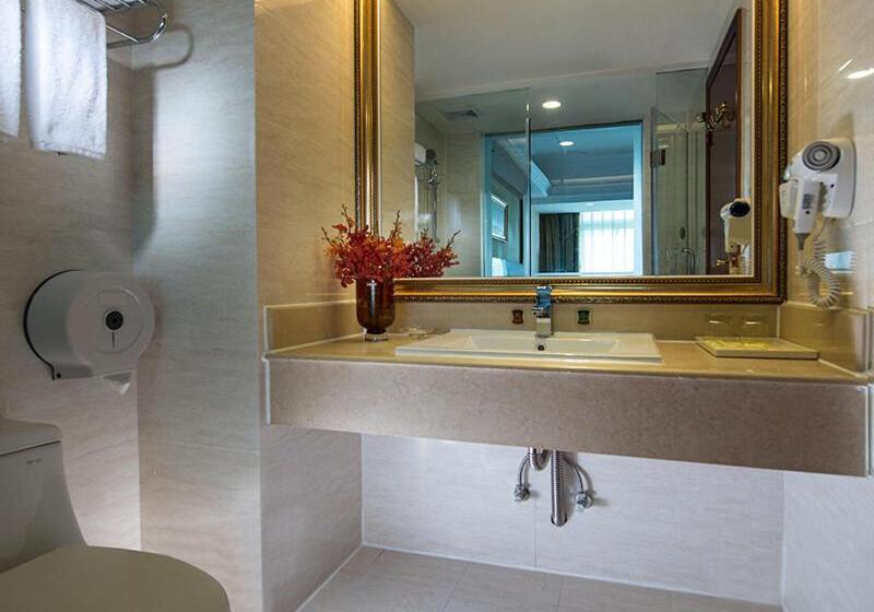 Vienna Hotel Shenzhen Futian Bagua Road