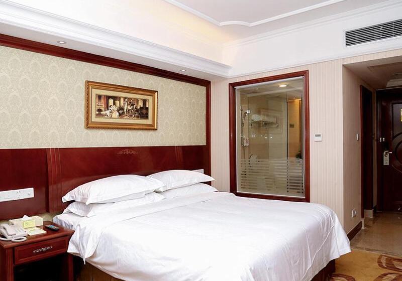 Vienna Hotel Shenzhen Futian Bagua Road