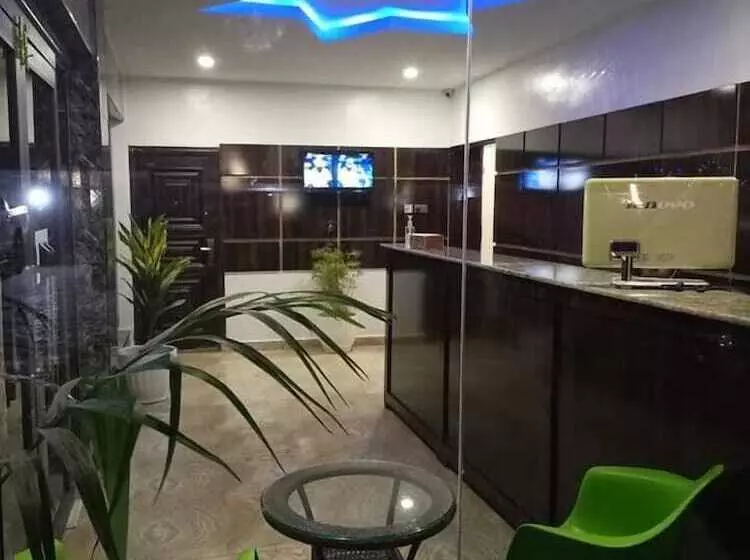 هتل The Kramius Luxury Inn Jos
