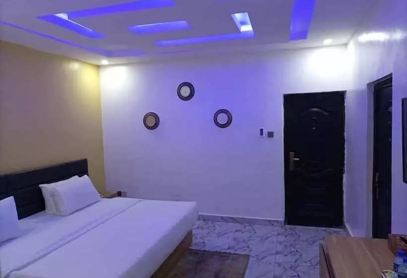 هتل The Kramius Luxury Inn Jos