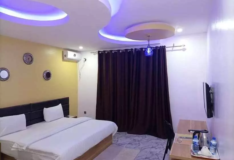 هتل The Kramius Luxury Inn Jos