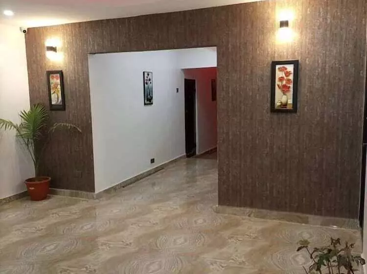 هتل The Kramius Luxury Inn Jos