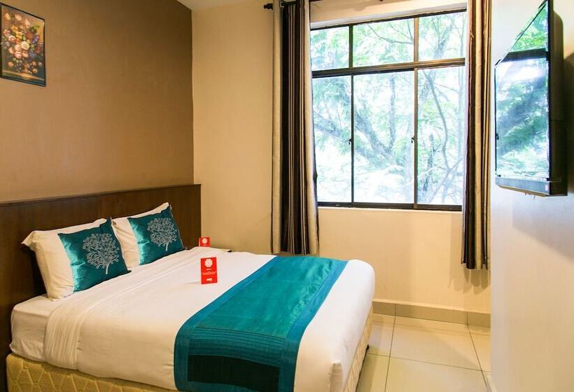 Hotel Capital O 91017 Tuba Beach Resort @ Pulau Tuba