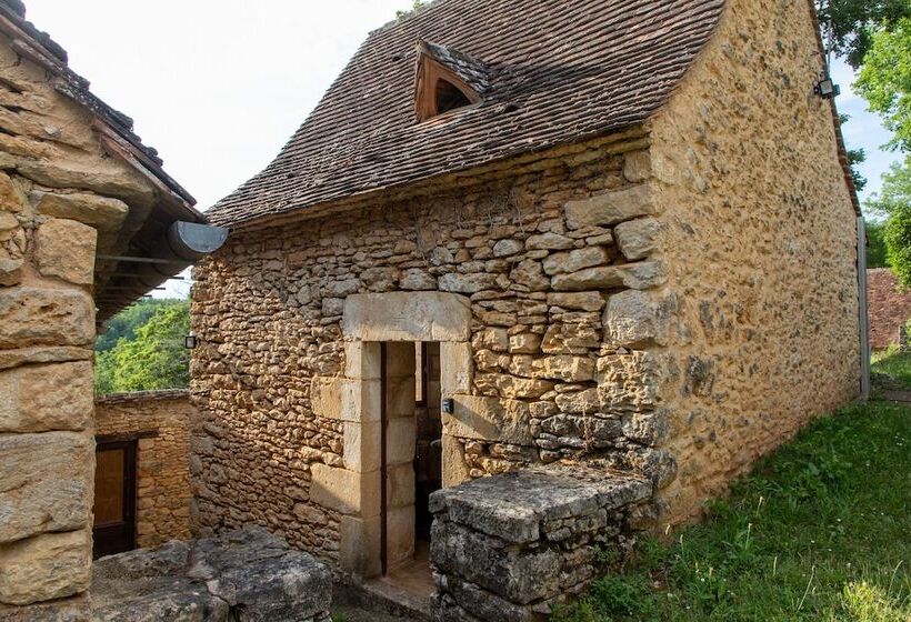 住宿加早餐  Chambre D'hôtes La Rossillonie