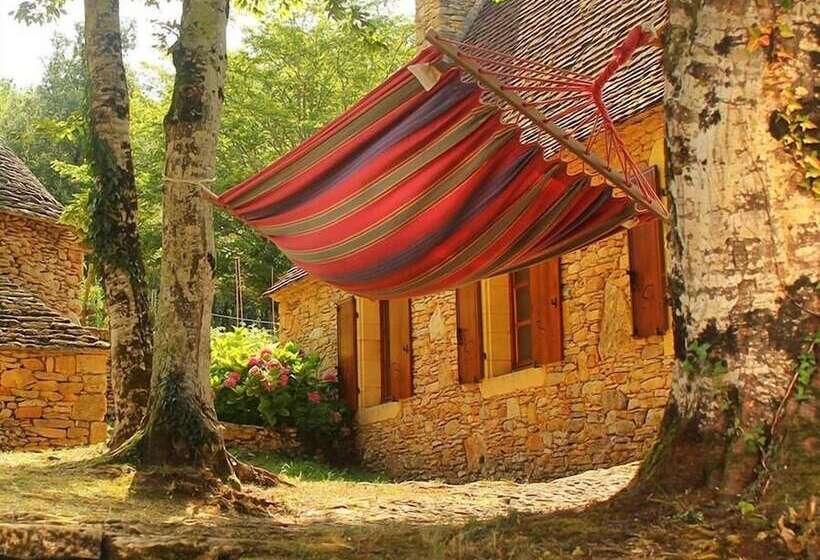 住宿加早餐  Chambre D'hôtes La Rossillonie