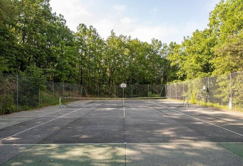 住宿加早餐  Chambre D'hôtes La Rossillonie