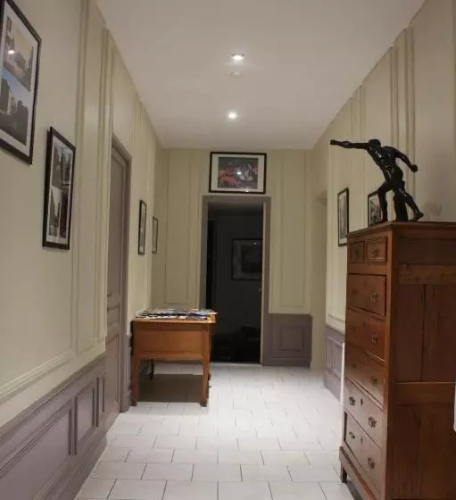 Aamiaismajoitus (B&B) Chambres D'hotes Noir Lion