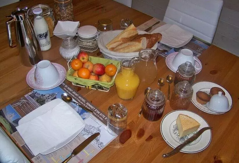 تختخواب و صبحانه L âme Du Gourmand