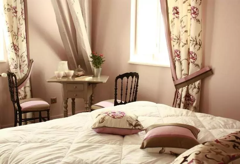 ベッドアンドブレックファースト La Maison D'adelaïde