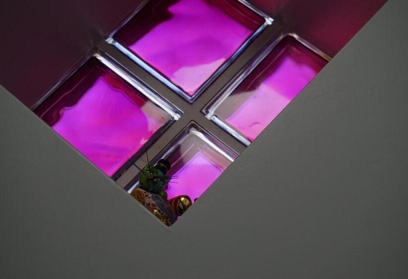 Bed and Breakfast La Maison Rouge