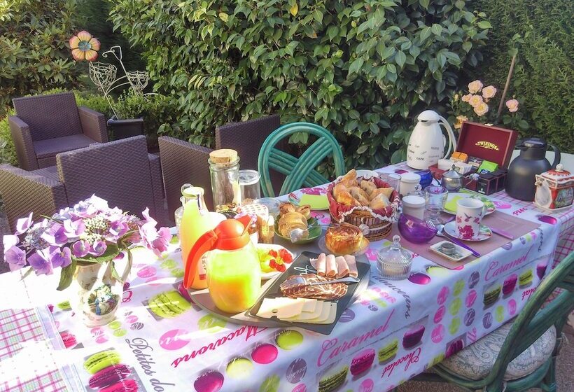 צימר La Petite Maison Pres De L Eglise