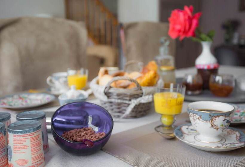 צימר La Petite Maison Pres De L Eglise