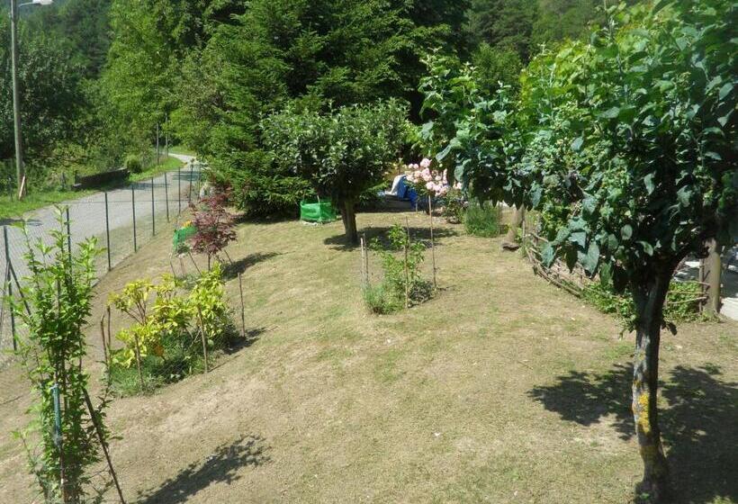 ベッドアンドブレックファースト La Vieille Maison Biselli