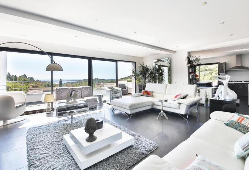 Villa Louancelie B&b