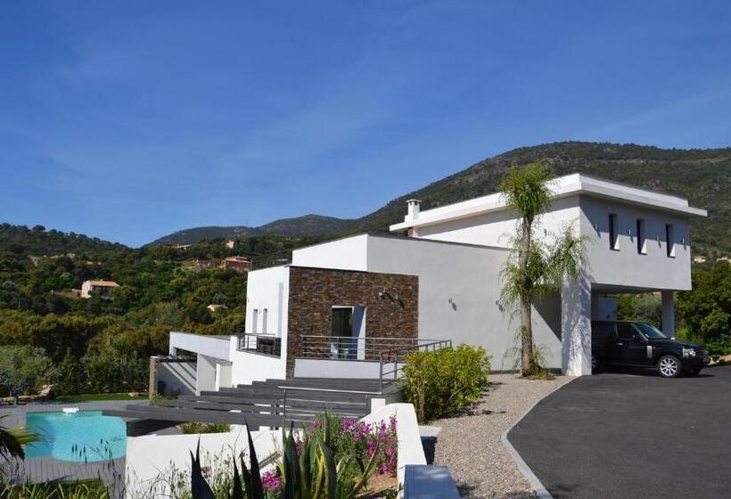 Villa Louancelie B&b