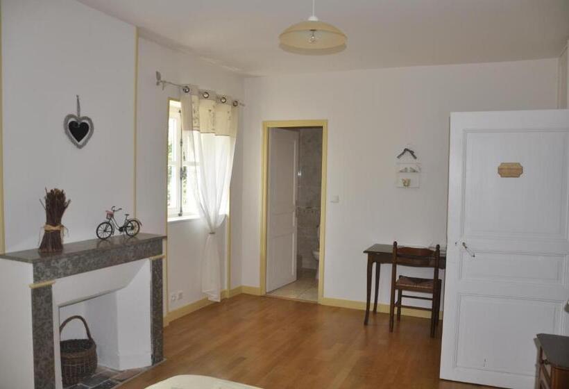 مبيت وإفطار Les Cigales