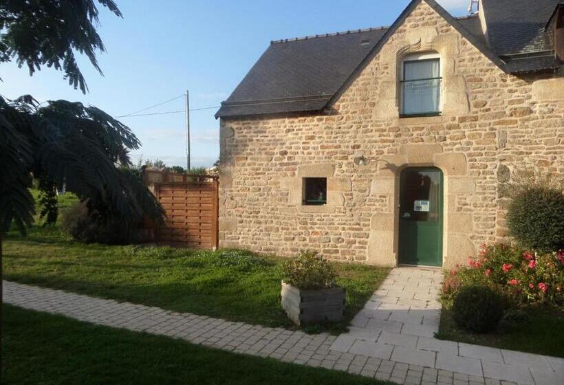 住宿加早餐  Les Gites De Kerdurod