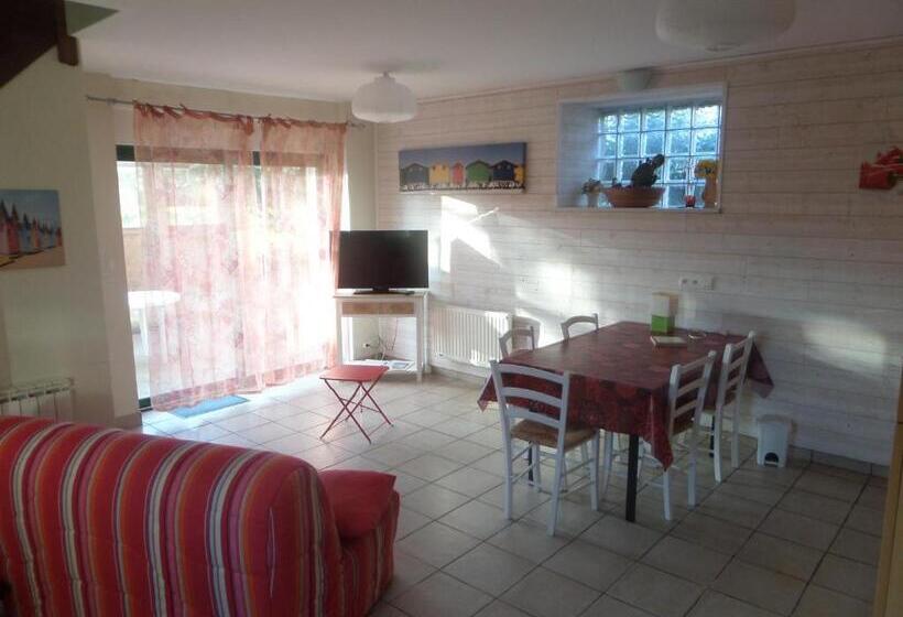 住宿加早餐  Les Gites De Kerdurod