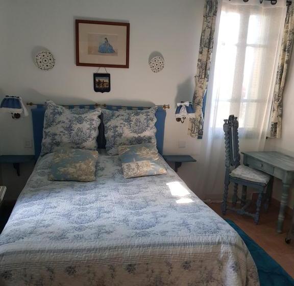 ホテル Hôtel Restaurant L'aiglon