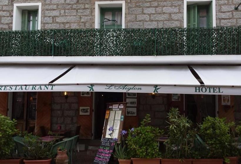 ホテル Hôtel Restaurant L'aiglon