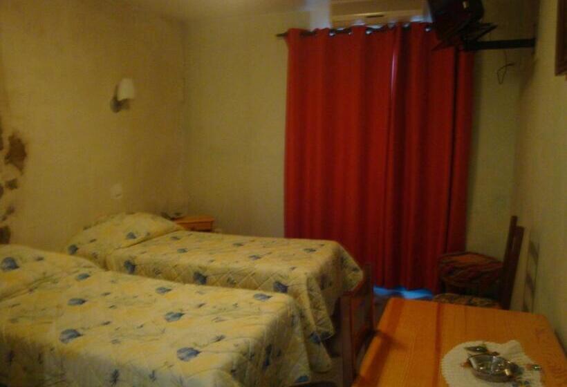 בית מלון כפרי Le Bilboquet