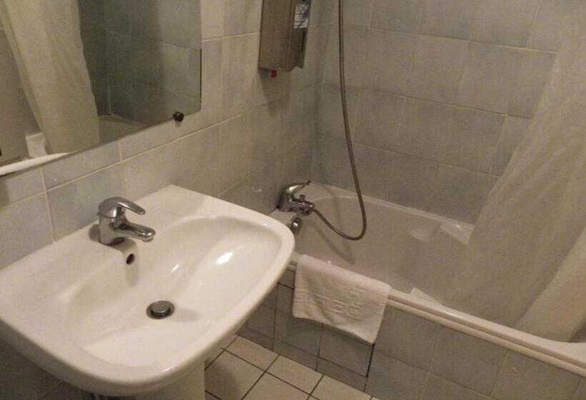 בית מלון כפרי Le Bilboquet