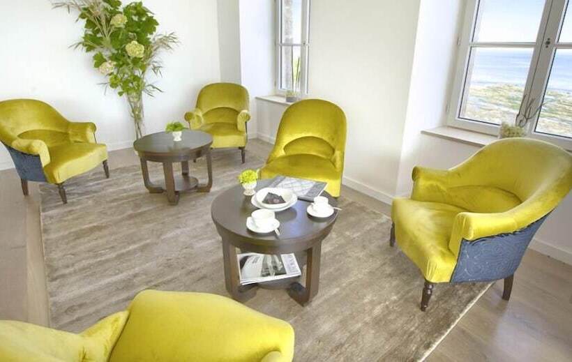 Отель Le Landemer Hôtel Restaurant