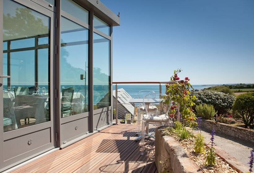 Отель Le Landemer Hôtel Restaurant