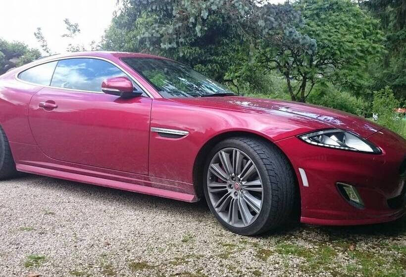 مبيت وإفطار A La Grenouille Du Jura