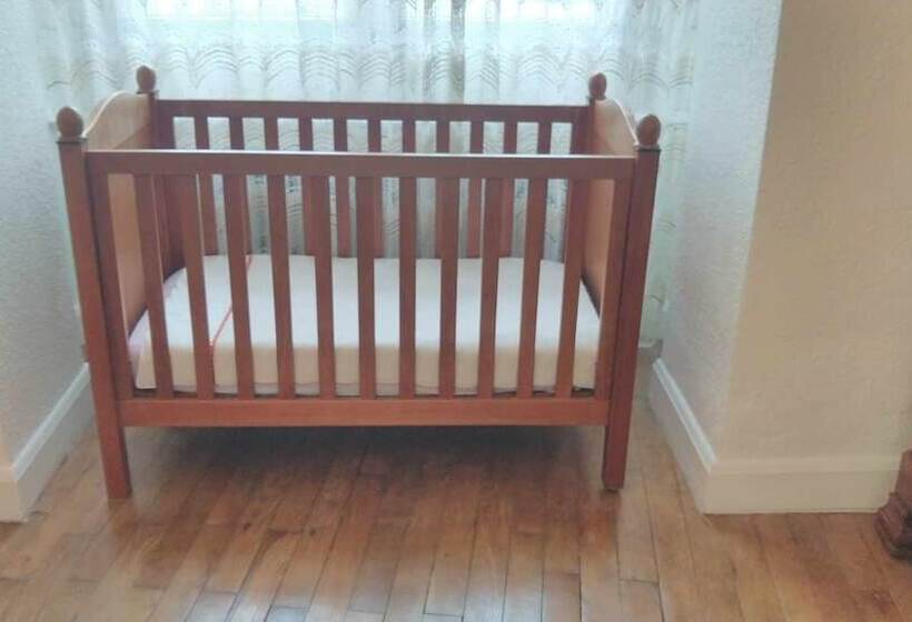 مبيت وإفطار A La Grenouille Du Jura