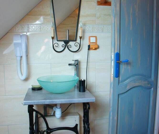 민박 Aux Logis De La Solre