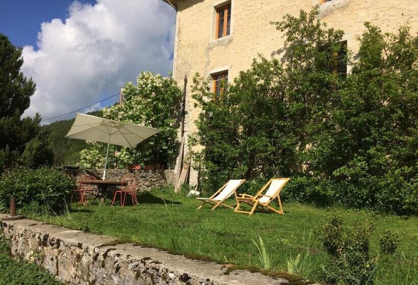 住宿加早餐  Chambre D Hotes La Marténie