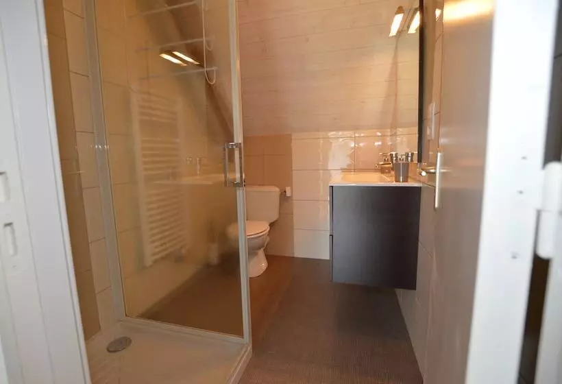 Aamiaismajoitus (B&B) Chambres D Hôtes La Fontaine Garel