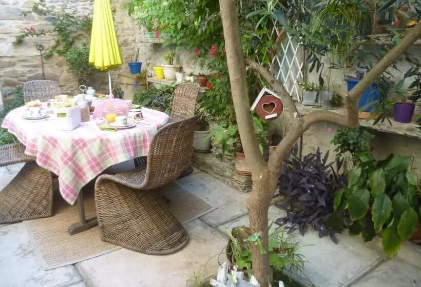 تختخواب و صبحانه Chambres D Hôtes La Rose Des Vents