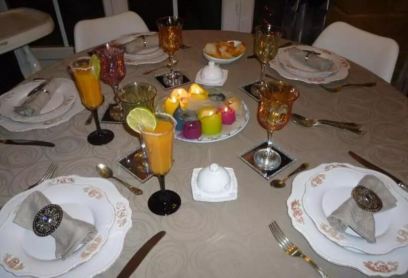 تختخواب و صبحانه Chambres D Hôtes La Rose Des Vents