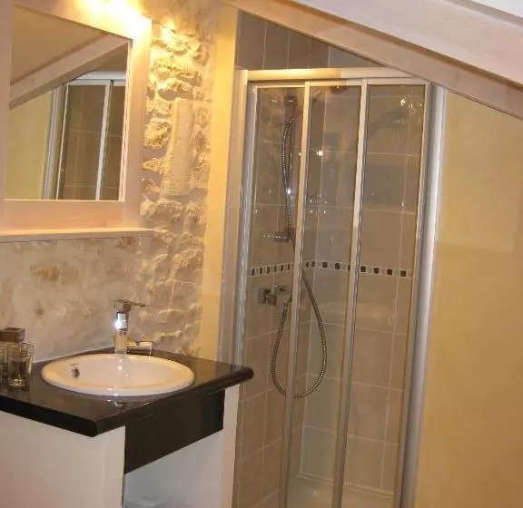 ベッドアンドブレックファースト Chambres D'hôtes La Maline