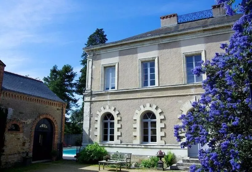 ベッドアンドブレックファースト Chambres D Hôtes Le Clos Des 3 Rois