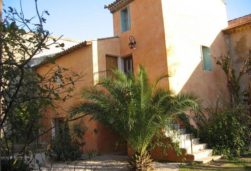 צימר Commanderie Templière De Launaclevieux