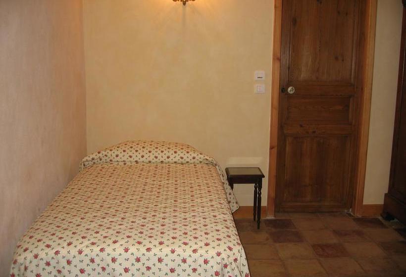 צימר Commanderie Templière De Launaclevieux