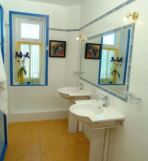 مبيت وإفطار Domaine De L'oie Rouge